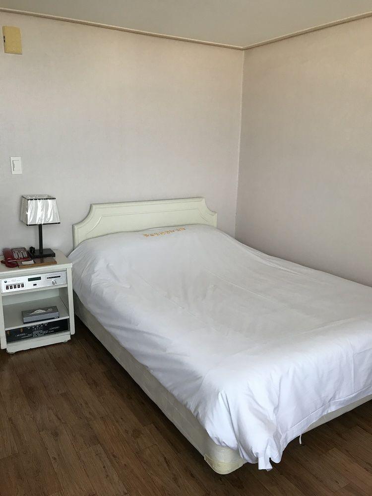 Seoul Tourist Hotel Csedzsu Kültér fotó